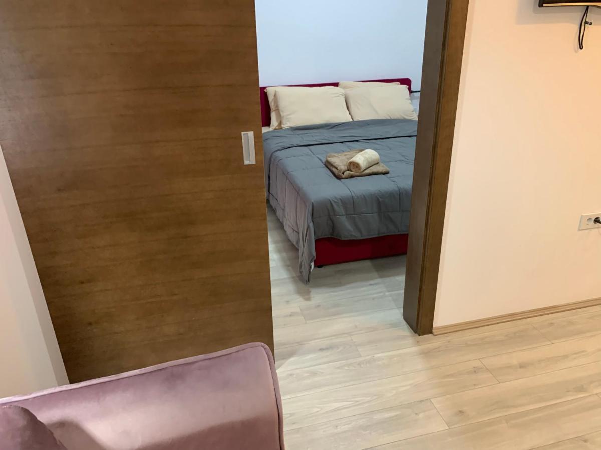 Aparthotel De Lux Nedeljkovic Jagodina Zewnętrze zdjęcie