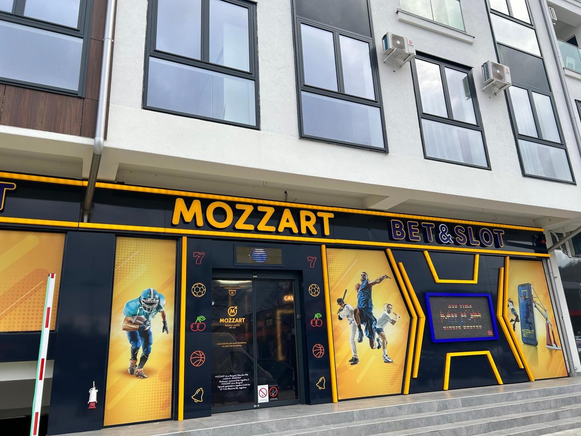 Aparthotel De Lux Nedeljkovic Jagodina Zewnętrze zdjęcie