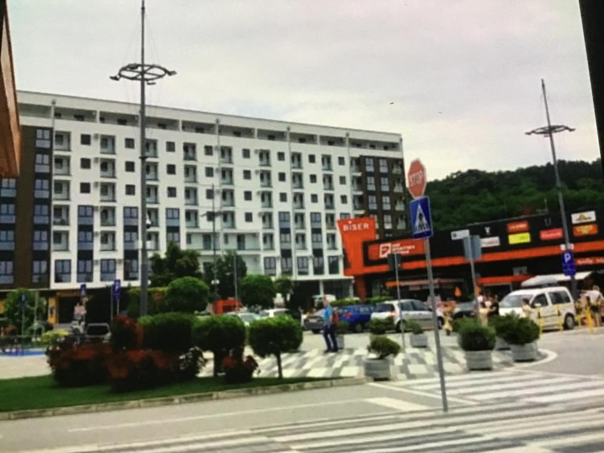 Aparthotel De Lux Nedeljkovic Jagodina Zewnętrze zdjęcie