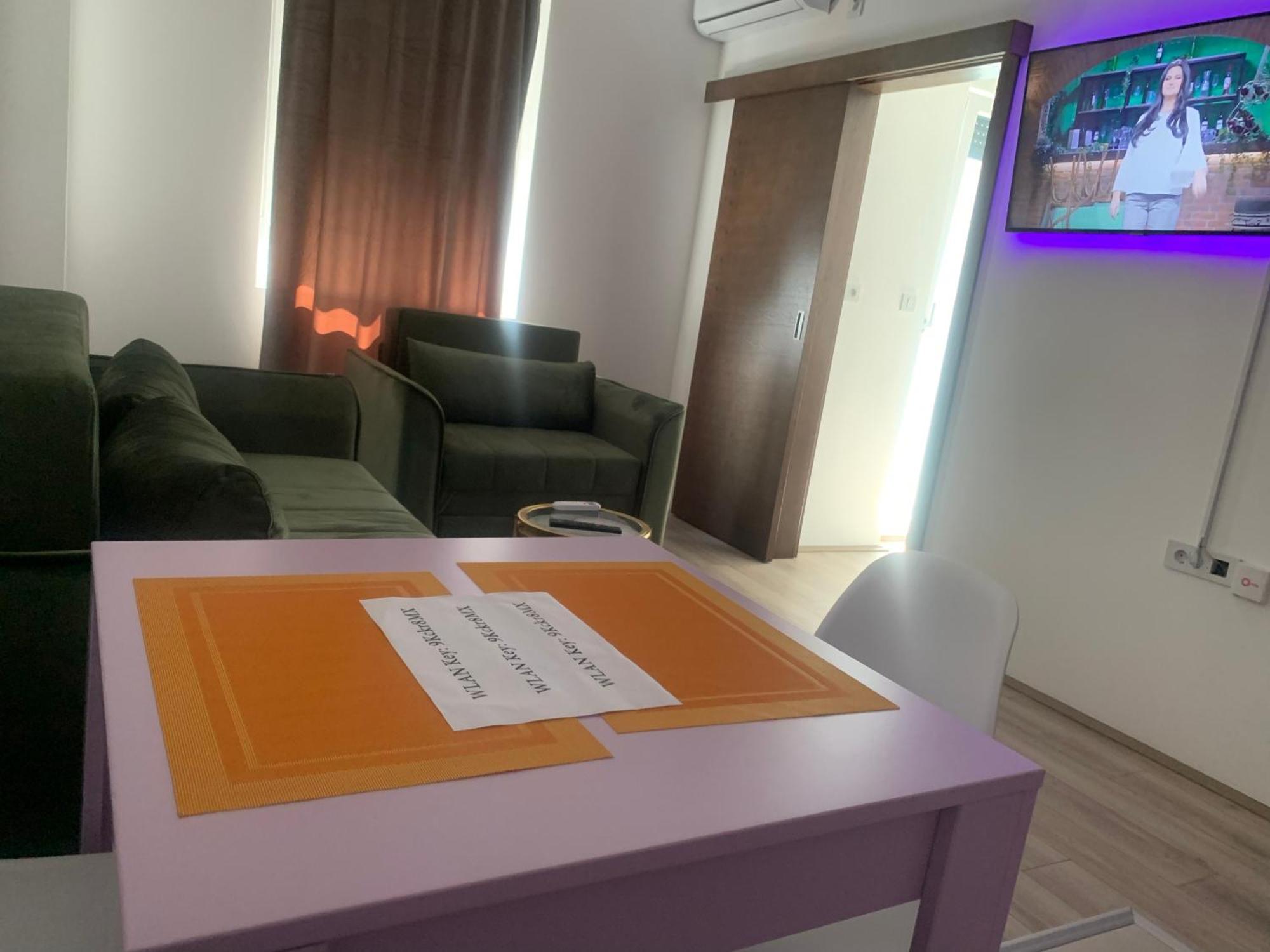 Aparthotel De Lux Nedeljkovic Jagodina Zewnętrze zdjęcie