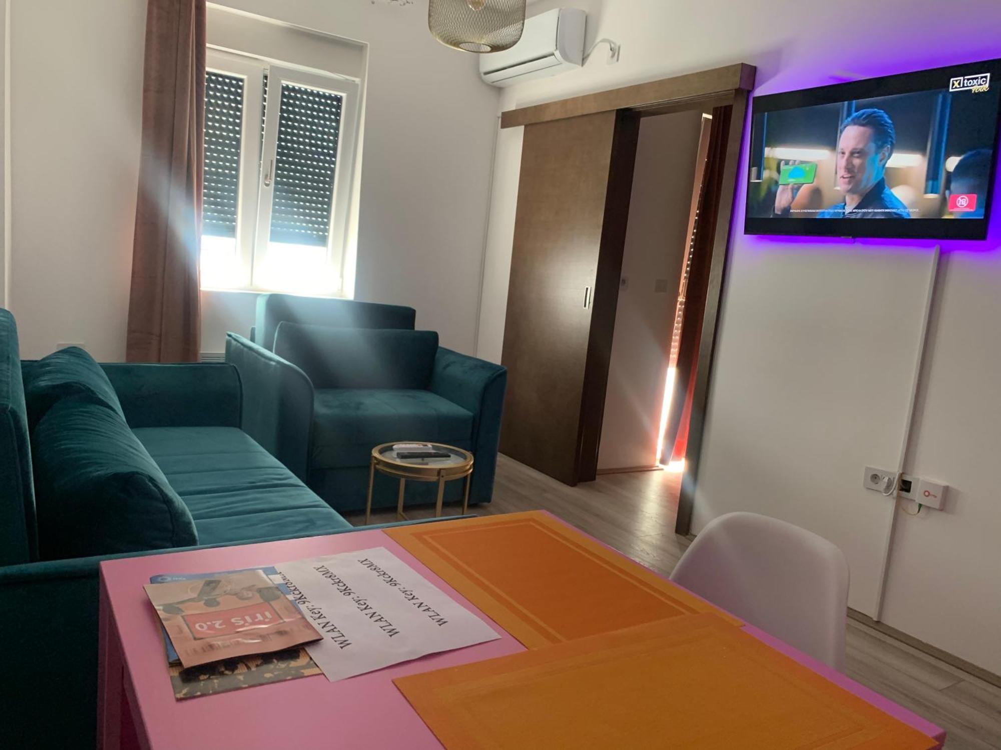 Aparthotel De Lux Nedeljkovic Jagodina Zewnętrze zdjęcie
