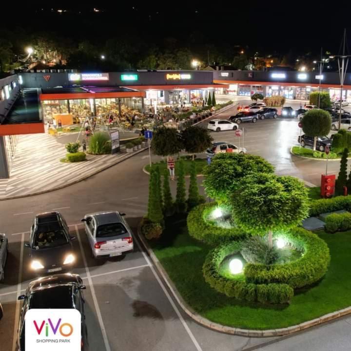 Aparthotel De Lux Nedeljkovic Jagodina Zewnętrze zdjęcie